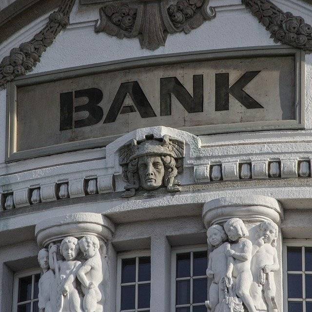 תביעה נגד בנק